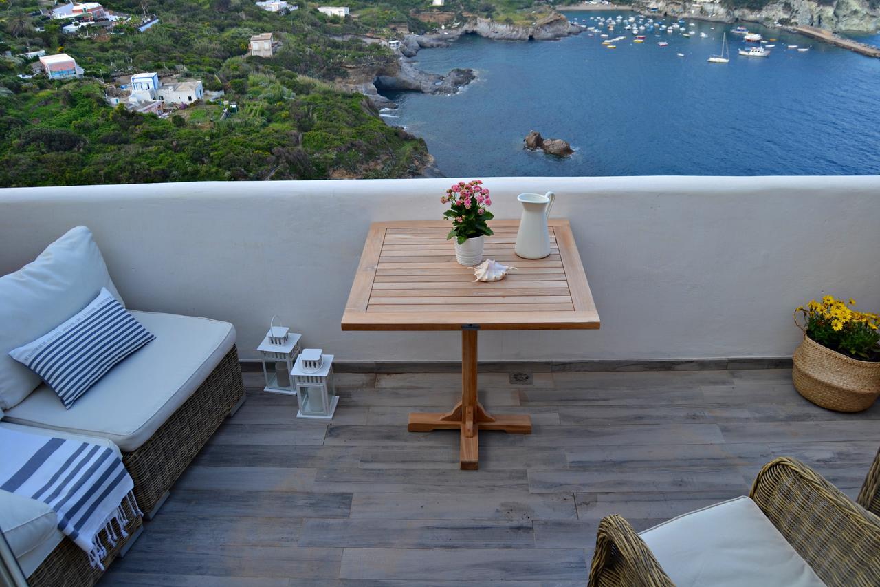 Maridea Casa Vacanza- Le Alcove Sul Mare Suites Ponza Eksteriør billede