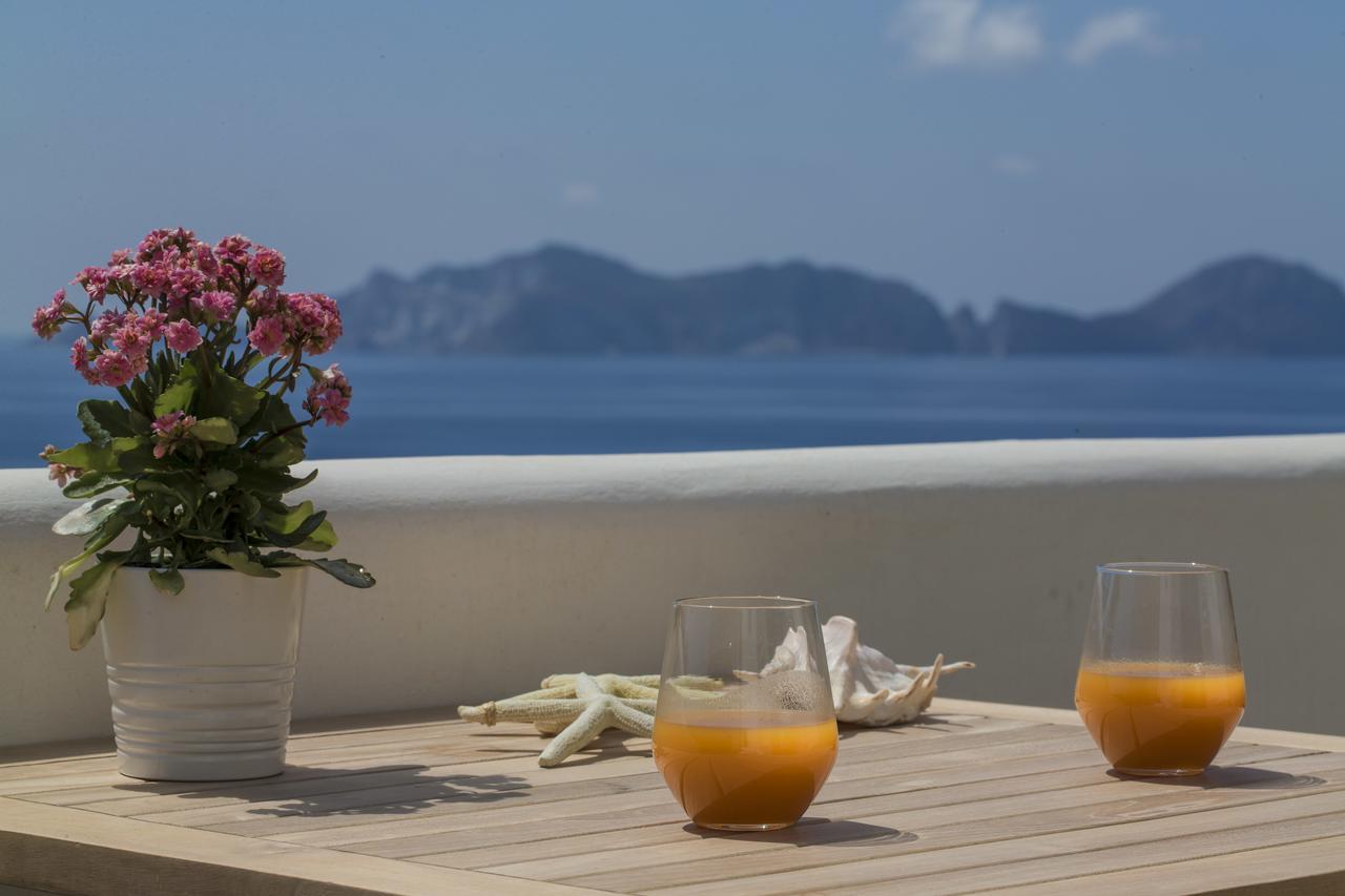 Maridea Casa Vacanza- Le Alcove Sul Mare Suites Ponza Eksteriør billede