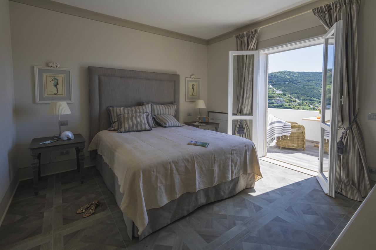 Maridea Casa Vacanza- Le Alcove Sul Mare Suites Ponza Eksteriør billede