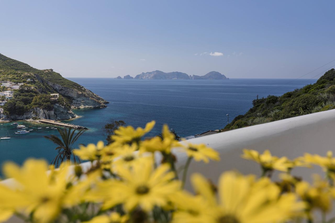 Maridea Casa Vacanza- Le Alcove Sul Mare Suites Ponza Eksteriør billede