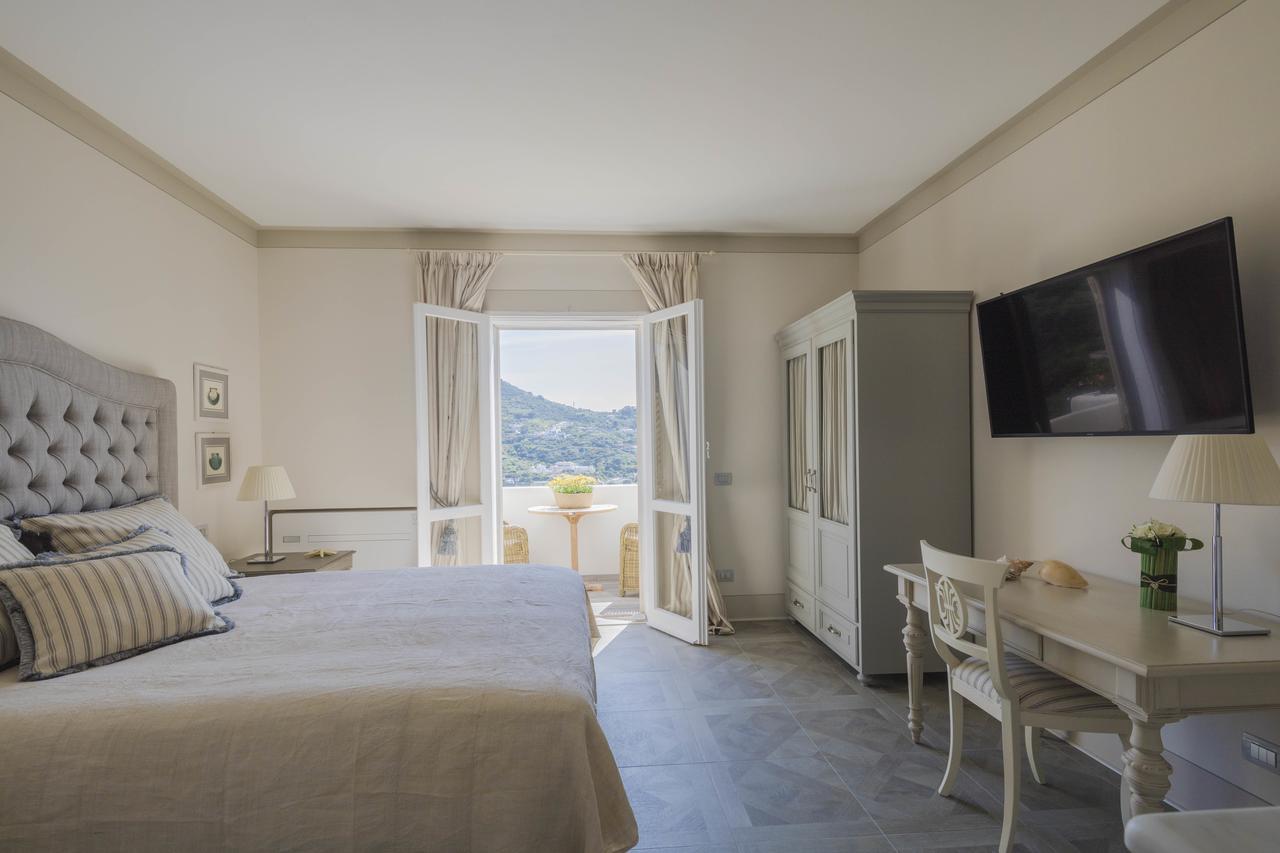 Maridea Casa Vacanza- Le Alcove Sul Mare Suites Ponza Eksteriør billede